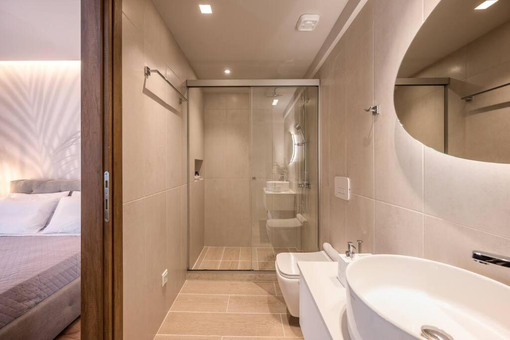 Amalia'S Luxury Apartment 1 Heraklion Exteriör bild